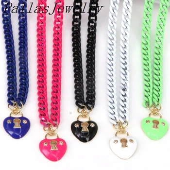 5db Új design többszínű zár amulett nyaklánc, arany bevonat, ékszerek,népszerű kubai lánc nyaklánc