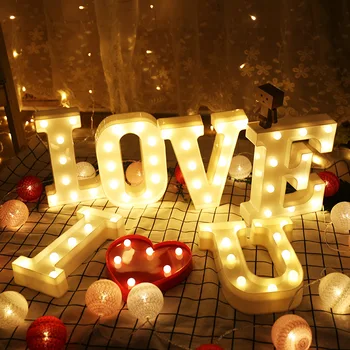 Világító LED Leveleket Éjszakai Fény Kreatív angol Ábécé Száma Akkumulátor, Lámpa, Romantikus Esküvő Party Dekoráció Karácsonyi Ajándék